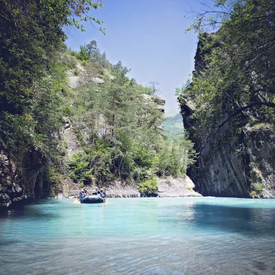 Rafting & canoeing