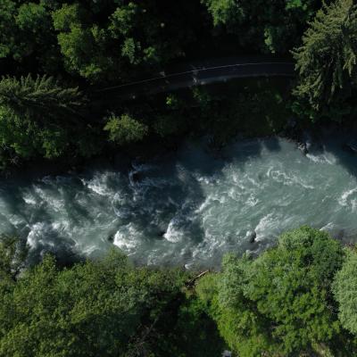 To stay cool, you have to get out on the Isère river!