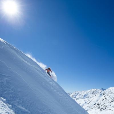 Alternative forms of skiing