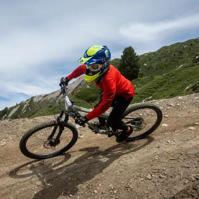 Your children are right to want to take up downhill mountain biking (proof by 4)