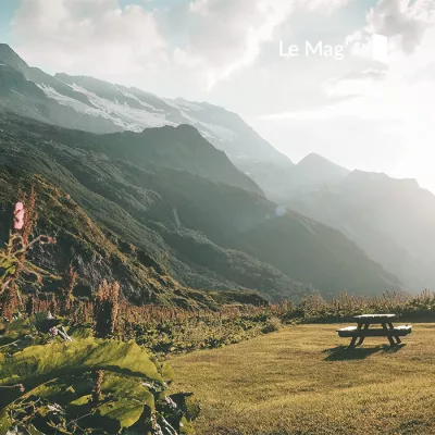 Experience a night in a refuge