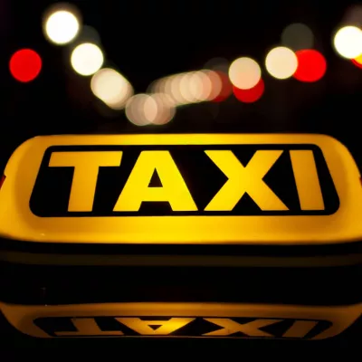 Taxi