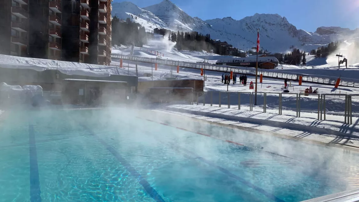 Magic Pool Swimming Pool_La Plagne