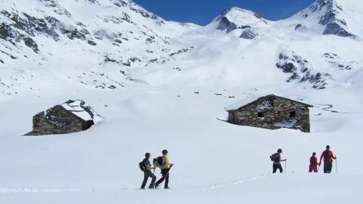 Exploration_snowshoes