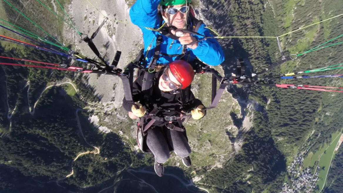 Paragliding with Aéroplagne