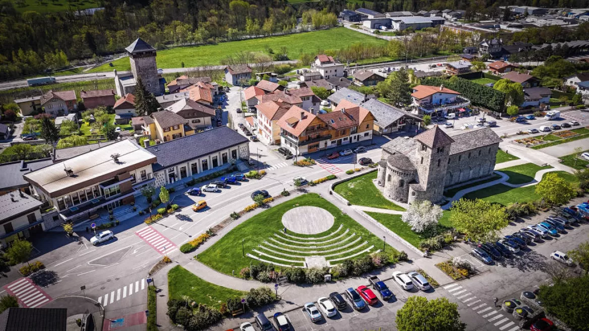 Self-guided tour of Saint Martin's Basilica_Aime-la-Plagne