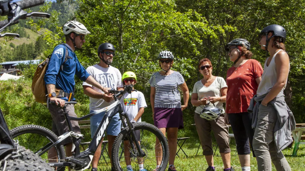 Itinerary electric bike - The 4 hamlets - Bozel - Champagny en Vanoise