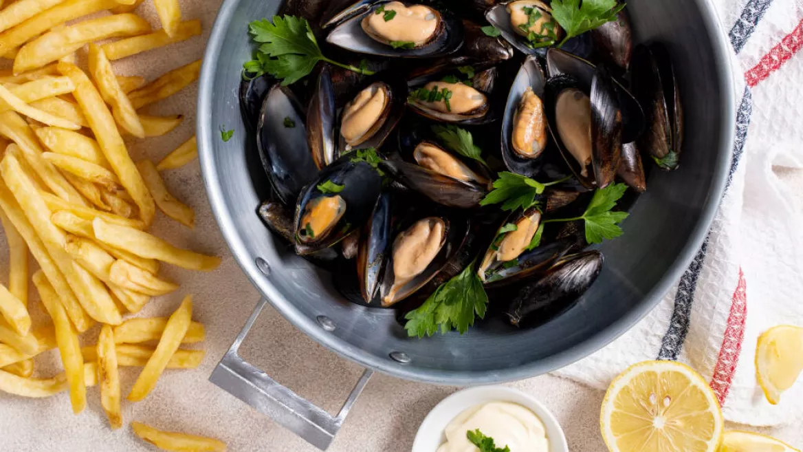 Mussels and chips night_Aime-la-Plagne
