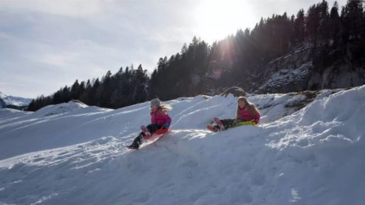 Snowshoe outing : Family outing in Champagny's history and heritage_Champagny-en-Vanoise