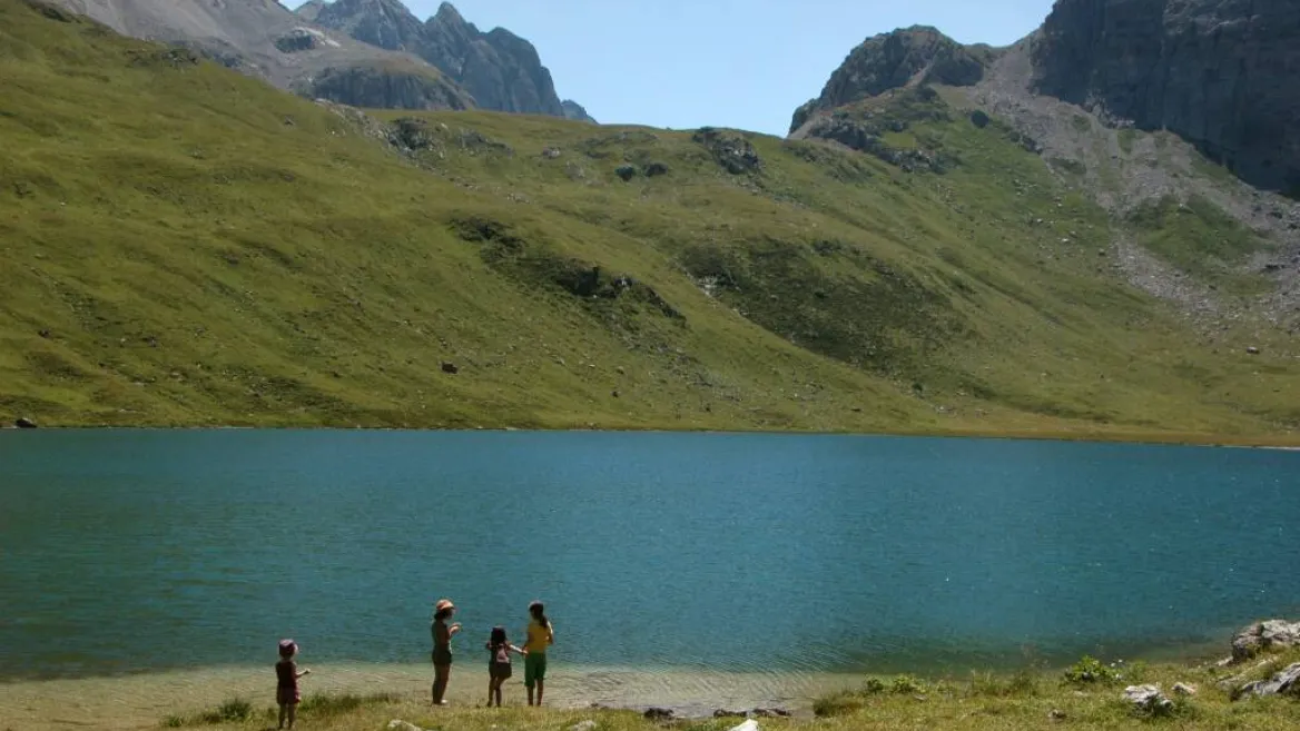 Nature and Exploration I Lake La Plagne_Montchavin-les-Coches