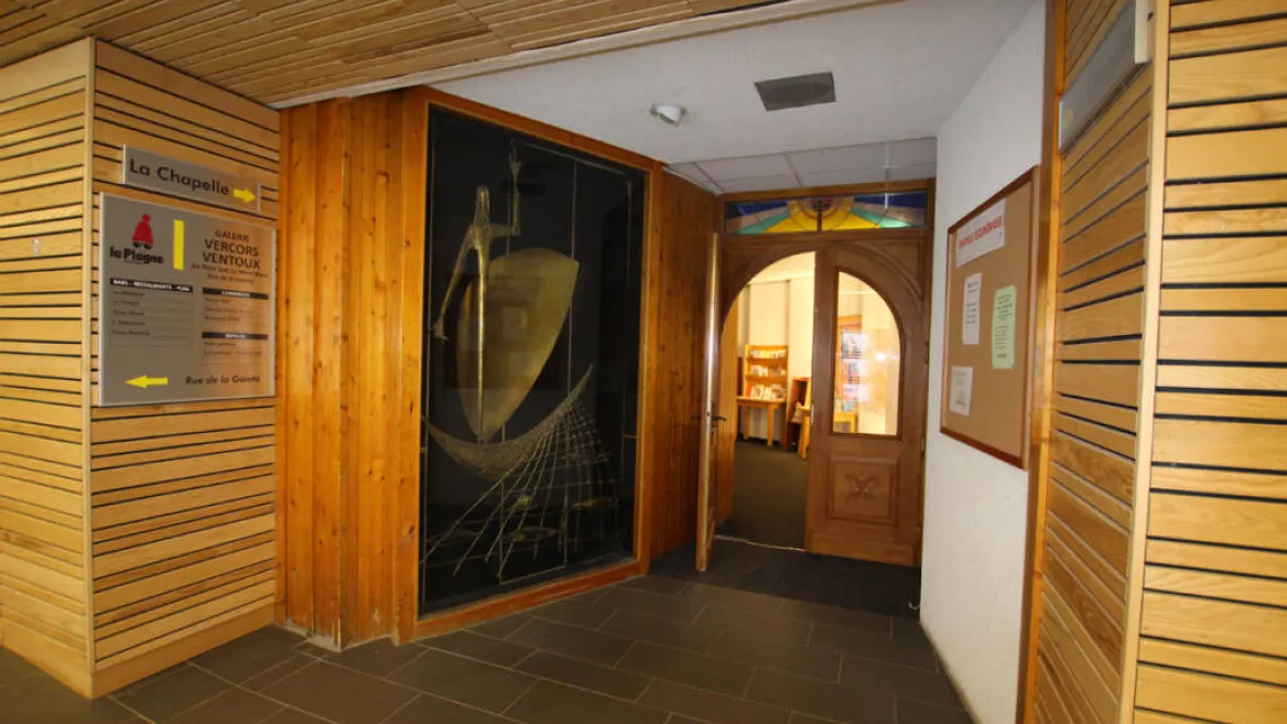 Access to the chapel from the gallery