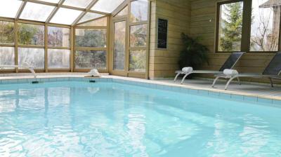Piscine hôtel Tourmaline à Aime Hôtel Tourmaline