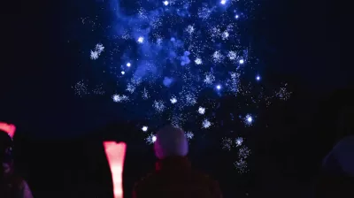 The Night of the Red Pompom_Champagny-en-Vanoise