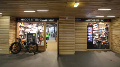 Elpro Skimium boutique shopfront