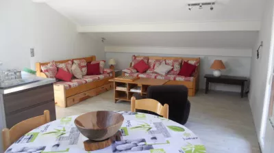 Gite in Longefoy Ginette PELLOUX