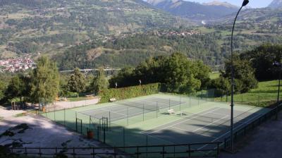 Courts de tennis Macôt