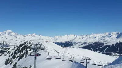 Panorama of Mont Blanc ffrom the top of Arpette