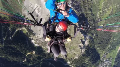 Paragliding with Aéroplagne