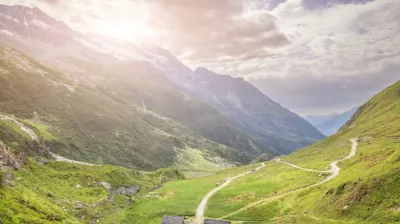 Vue sur le refuge de la Glière