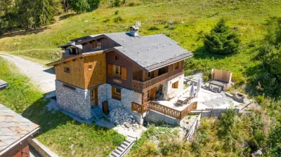 Overview of the chalet