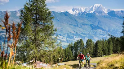 Electric Mountain Biking Tour: Les Frasses