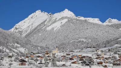 Walk at Valezan_Aime-la-Plagne